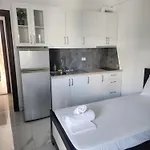 Διαμέρισμα Luani Εξαμίλιο